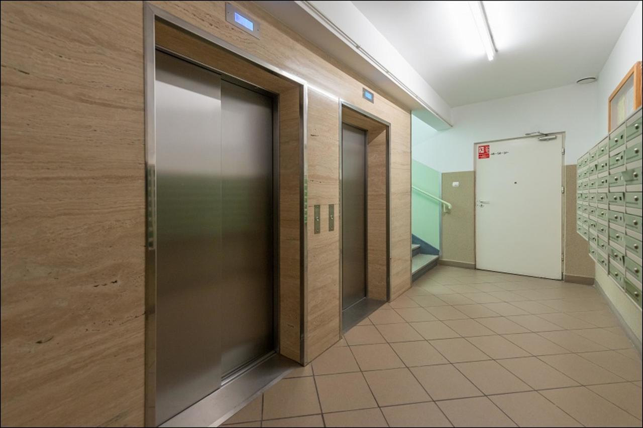 P&O Apartments Bielany ワルシャワ エクステリア 写真